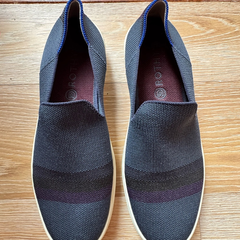 Rothy's Night Stripe Sneaker size 9.5